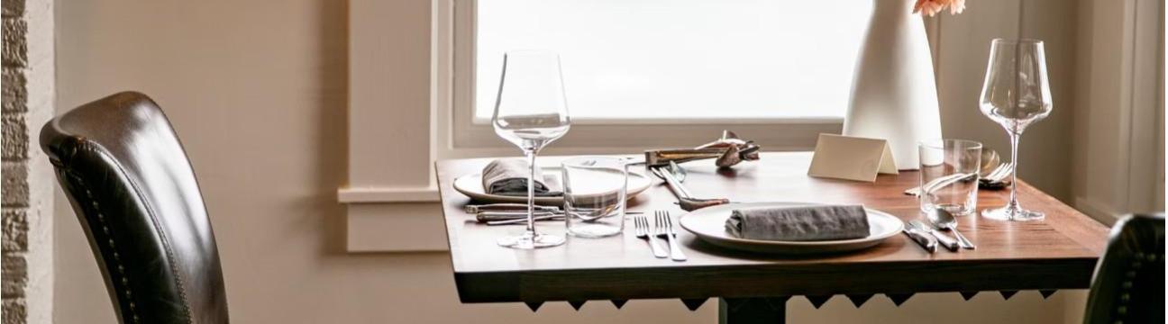 Harbor House Inn